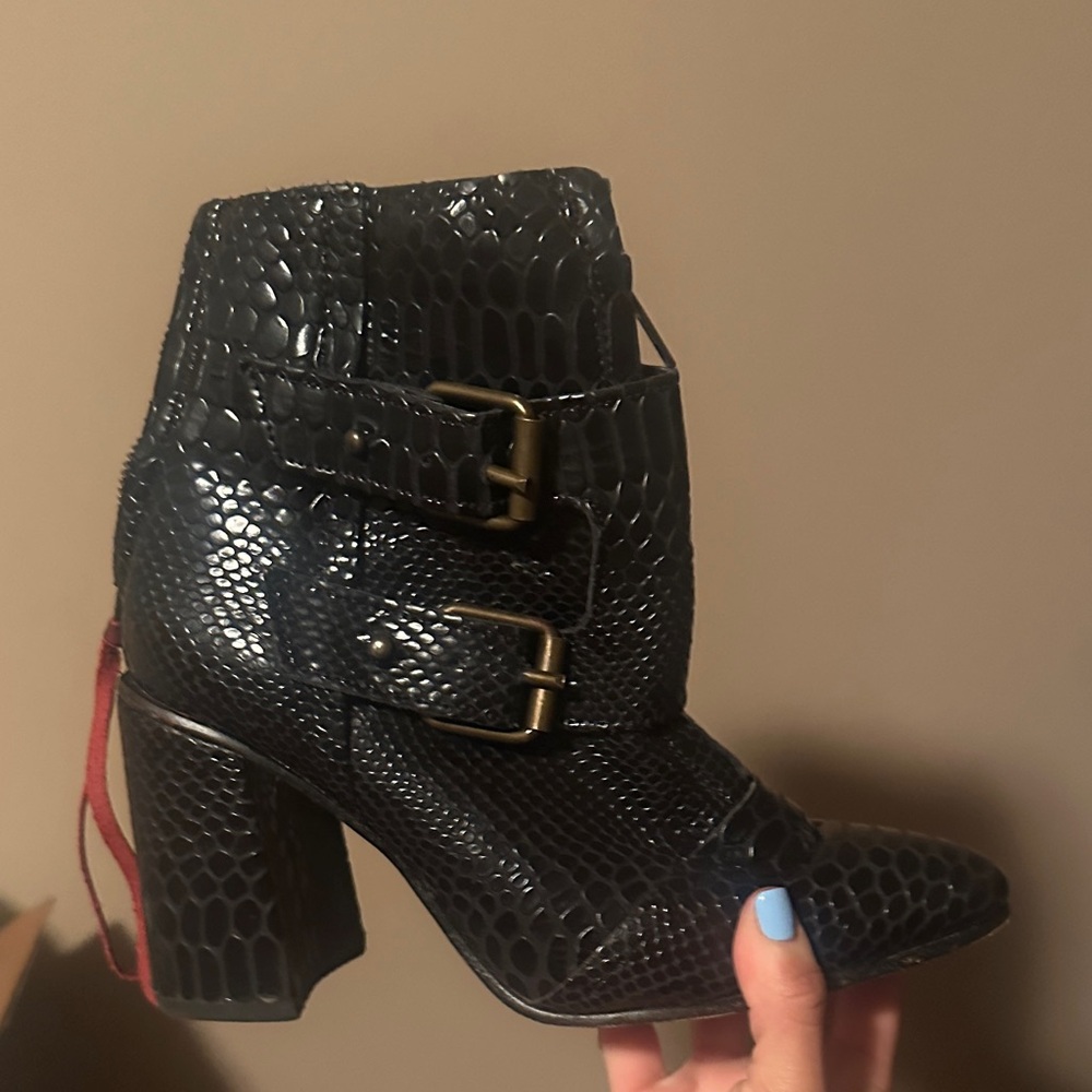Freebird by Steven Black Textured Heeled Boots